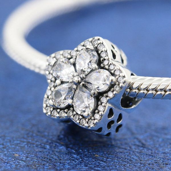 100% 925 sterling silver sparkling snowflake pave charm bead fits european jewelry charm bracelets, Black
100% 925 sterling silver sparkling snowflake pave charm bead fits european jewelry charm bracelets, Black