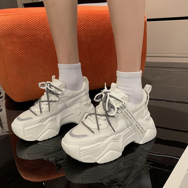 2021 sneakers women platform shoes basket femme fashion thick bottom ladies trainers chunky sneakers women zapatillas de mujer
2021 sneakers women platform shoes basket femme fashion thick bottom ladies trainers chunky sneakers women zapatillas de mujer