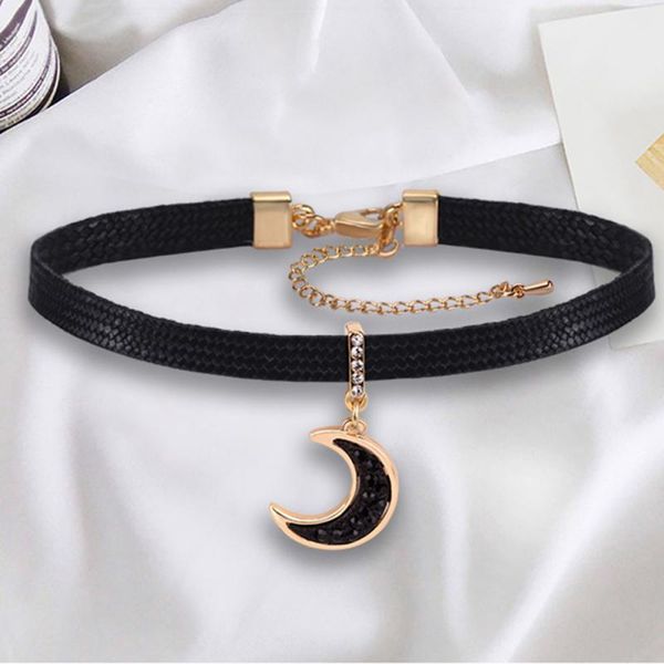 chokers fashion trend black moon short clavicle chain rhinestone jewelry women creative pendant necklace birthday gift bijoux, Golden;silver
chokers fashion trend black moon short clavicle chain rhinestone jewelry women creative pendant necklace birthday gift bijoux, Golden;silver
