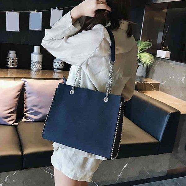 evening bags chain shoulder bag famous designer rivet handbags women's luxury messenger bags for women bolsa feminina torebka damska pt
evening bags chain shoulder bag famous designer rivet handbags women's luxury messenger bags for women bolsa feminina torebka damska pt