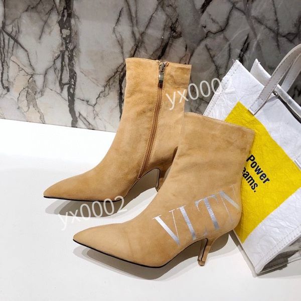 2021 luxury leather pointed toes women ankle boots fashion designer ladies red bottom high heels shoes pumps 35-41, Black
2021 luxury leather pointed toes women ankle boots fashion designer ladies red bottom high heels shoes pumps 35-41, Black