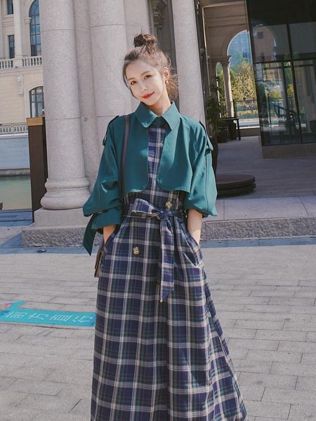 women's trench coats spring autumn plaid coat mid-length british casual hit color temperament long windbreaker female, Tan;black
women's trench coats spring autumn plaid coat mid-length british casual hit color temperament long windbreaker female, Tan;black