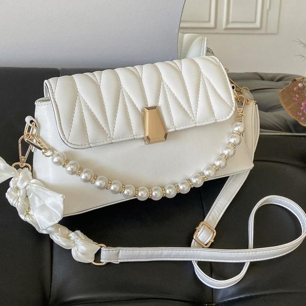 shoulder bags pearl for women 2021 luxury designer handbag vintage pu solid color beading chain messenger women's hand
shoulder bags pearl for women 2021 luxury designer handbag vintage pu solid color beading chain messenger women's hand