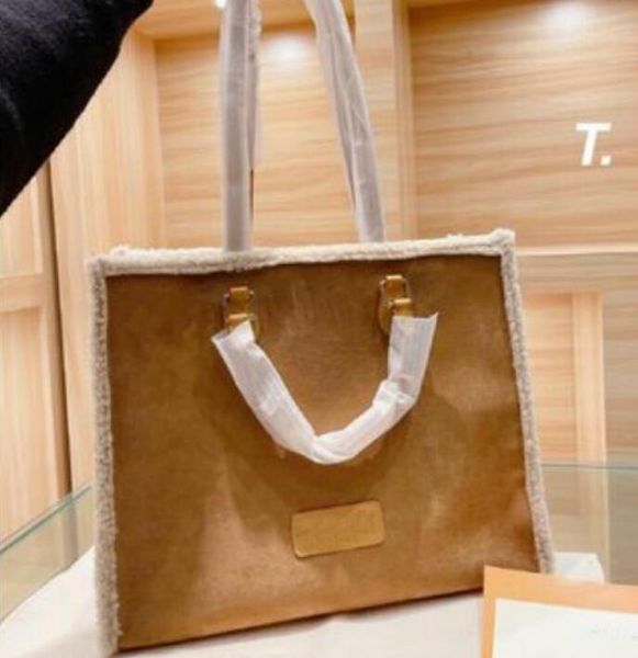 women lambs wool handbag 41cm crossbody shoulder large capacity wool tote bag genuine leather classic letter onthego fur tote handbag
women lambs wool handbag 41cm crossbody shoulder large capacity wool tote bag genuine leather classic letter onthego fur tote handbag