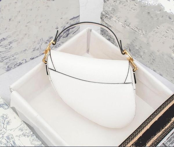 2021new famous brand ladies bag retro saddle messenger handbag star celebrity inspiration embroidery shoulder bags
2021new famous brand ladies bag retro saddle messenger handbag star celebrity inspiration embroidery shoulder bags