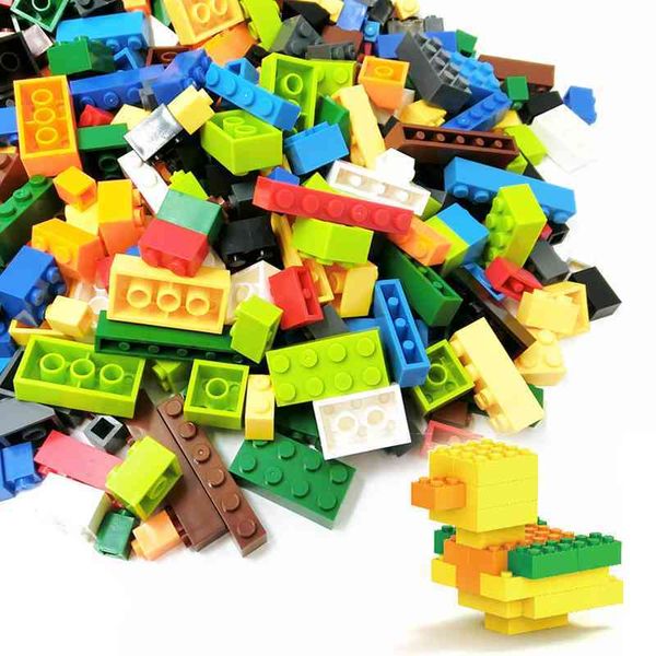 1 bag building blocks city diy creative bricks bulk model figures educational kids toys compatible with legoinglys
1 bag building blocks city diy creative bricks bulk model figures educational kids toys compatible with legoinglys