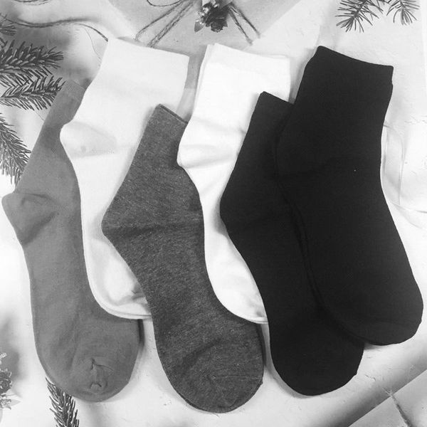 3-3five pairs of gift boxed spring and autumn men's medium cotton socks solid color sweat absorbing and breathable fashion casual busin, Black
3-3five pairs of gift boxed spring and autumn men's medium cotton socks solid color sweat absorbing and breathable fashion casual busin, Black