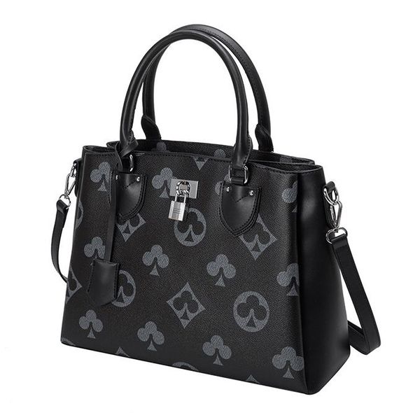leather women bags trendy large-capacity portable female fashion one-shoulder messenger bag shopping handbags
leather women bags trendy large-capacity portable female fashion one-shoulder messenger bag shopping handbags