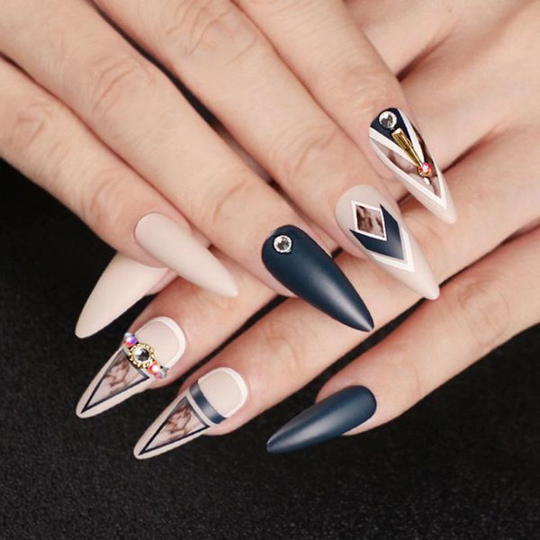 24pcs khaki dye matte frosted fake nails dark blue color pointed head long style wearable abs resin finished fingernails dw false, Red;gold
24pcs khaki dye matte frosted fake nails dark blue color pointed head long style wearable abs resin finished fingernails dw false, Red;gold