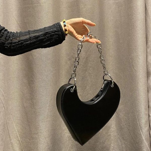 evening bags 2021 niche design heart bag personality snake grain zebra chain shoulder carry underarm for women
evening bags 2021 niche design heart bag personality snake grain zebra chain shoulder carry underarm for women
