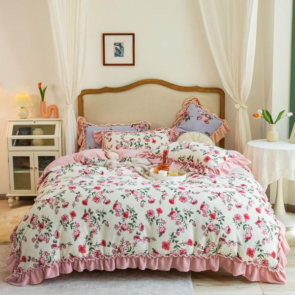 bedding sets french vintage princess rose painting set shaggy velvet fleece ruffles quilt/duvet cover fitted sheet bedlinen pillowcas
bedding sets french vintage princess rose painting set shaggy velvet fleece ruffles quilt/duvet cover fitted sheet bedlinen pillowcas