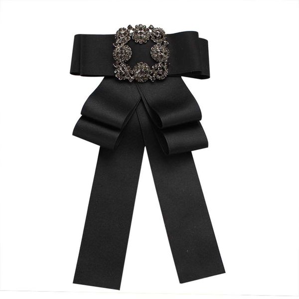 square inlaid diamond exaggerated black brooch british and korean academic style bow tie, Gray
square inlaid diamond exaggerated black brooch british and korean academic style bow tie, Gray