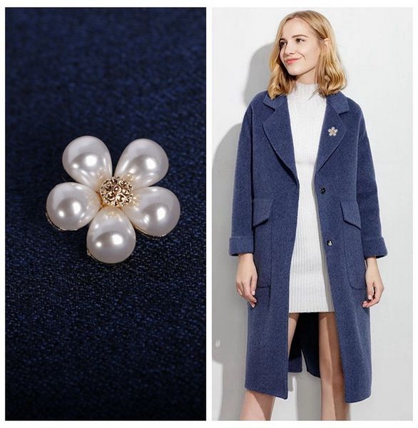 minimalist daisy flower brooches for women plant brooch anti-glare pins pearl shell shirt sweater clothing fixed jewelrydio chan contact, Gray
minimalist daisy flower brooches for women plant brooch anti-glare pins pearl shell shirt sweater clothing fixed jewelrydio chan contact, Gray