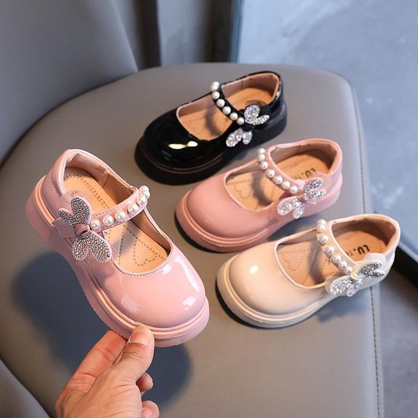 flat shoes rhinestone girls kids leather dress children princess for wedding party dance performance single, Black;grey
flat shoes rhinestone girls kids leather dress children princess for wedding party dance performance single, Black;grey