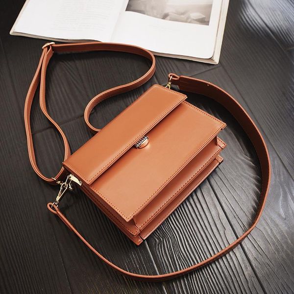 shoulder bags solid color flip tote bag 2021 high-quality pu leather women's designer handbag wide strap messenger
shoulder bags solid color flip tote bag 2021 high-quality pu leather women's designer handbag wide strap messenger