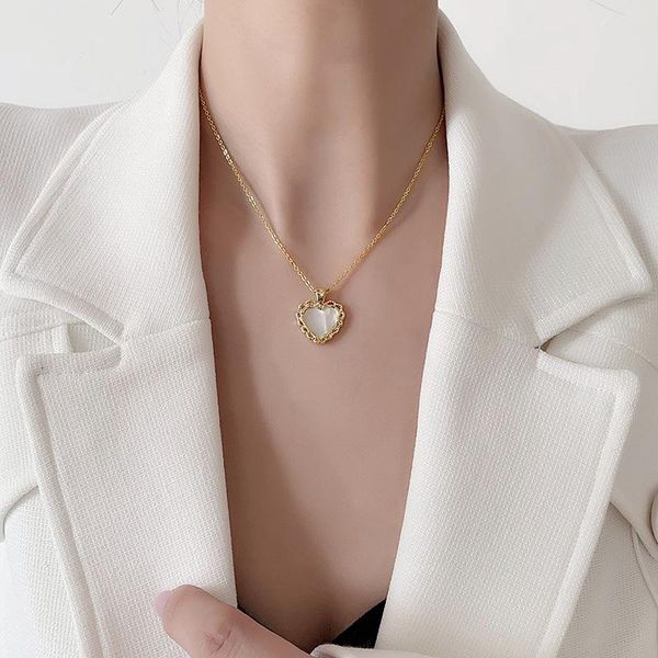 chains vintage style lace heart shell necklace mother pendant clavicle chain gift for women fashion jewelry accessories, Silver
chains vintage style lace heart shell necklace mother pendant clavicle chain gift for women fashion jewelry accessories, Silver