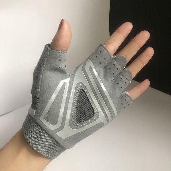 cycling gloves half finger shockproof wear resistant breathable mtb road bicycle men women sports bike equipment, Black
cycling gloves half finger shockproof wear resistant breathable mtb road bicycle men women sports bike equipment, Black