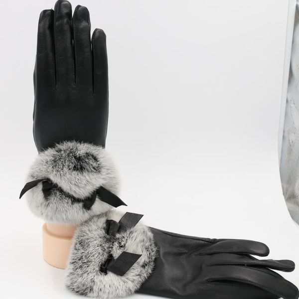 five fingers gloves 2021 women winter leather lady' rex fur cuff genuine touch screen mittens, Blue;gray
five fingers gloves 2021 women winter leather lady' rex fur cuff genuine touch screen mittens, Blue;gray