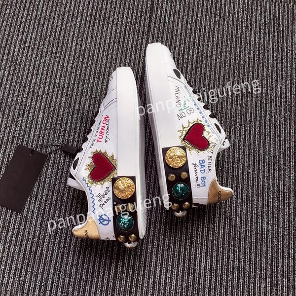 luxury designer shoes men women white luxury designer sneaker lace up genuine leather sneakers fashion women casual designer sneaker, Black
luxury designer shoes men women white luxury designer sneaker lace up genuine leather sneakers fashion women casual designer sneaker, Black