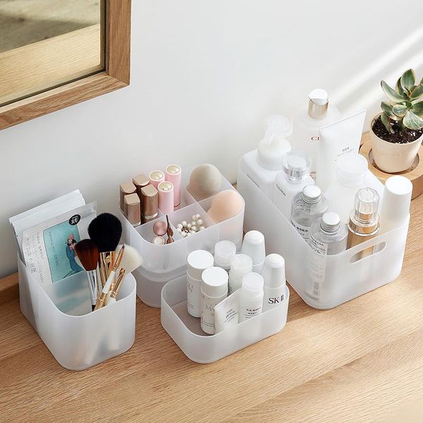 multi-capacity makeup organizer cosmetics container mask holder brush storage case home office desksundries boxes & bins
multi-capacity makeup organizer cosmetics container mask holder brush storage case home office desksundries boxes & bins