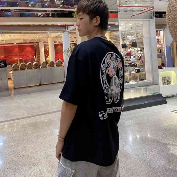 croosin 21 summer crowe new horseshoe sanskrit half cartoon cow print short sleeve t-shirt, White;black
croosin 21 summer crowe new horseshoe sanskrit half cartoon cow print short sleeve t-shirt, White;black