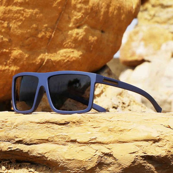 sunglasses 2021 luxury polarized men's driving shades male glasses vintage travel fishing classic, White;black
sunglasses 2021 luxury polarized men's driving shades male glasses vintage travel fishing classic, White;black