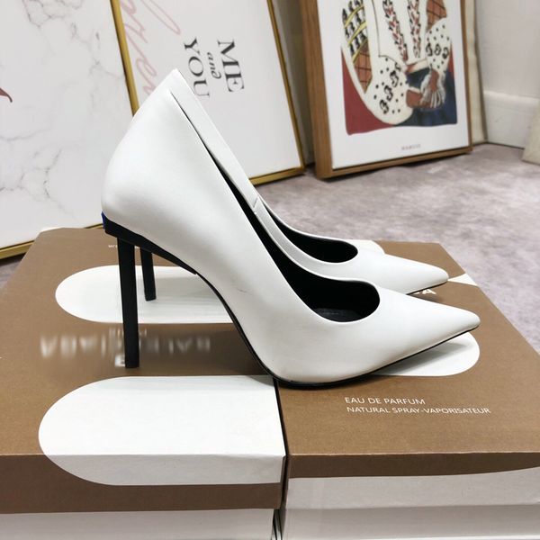 2021 good quality fashion women luxurys designers shoes designer sandals womens luxury high heels sandal dress shoess with box size 35-41 -b, Black
2021 good quality fashion women luxurys designers shoes designer sandals womens luxury high heels sandal dress shoess with box size 35-41 -b, Black
