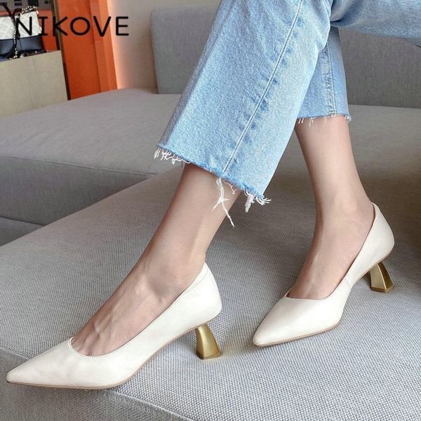 dress shoes nikove 2021 spring autumn pointed toe buckle women pumps cow leather med heel fashion ladies size 34-40, Black
dress shoes nikove 2021 spring autumn pointed toe buckle women pumps cow leather med heel fashion ladies size 34-40, Black