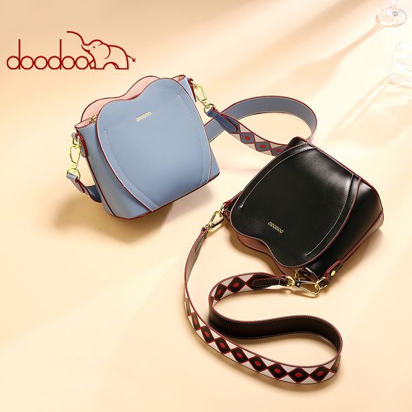 handbag bag female 2021 trend single shoulder messenger peach heart wide strap bucket, Black;red
handbag bag female 2021 trend single shoulder messenger peach heart wide strap bucket, Black;red