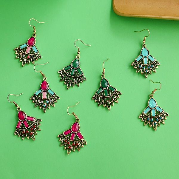 dangle & chandelier geometric fan-shaped hollow drop-shaped gemstone inlaid rice bead earrings creative retro ethnic style wholesale, Silver
dangle & chandelier geometric fan-shaped hollow drop-shaped gemstone inlaid rice bead earrings creative retro ethnic style wholesale, Silver