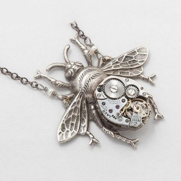 pendant necklaces exquisite fashion alloy mechanical insect crab animal necklace vintage steampunk watch chain for men jewelry, Silver
pendant necklaces exquisite fashion alloy mechanical insect crab animal necklace vintage steampunk watch chain for men jewelry, Silver