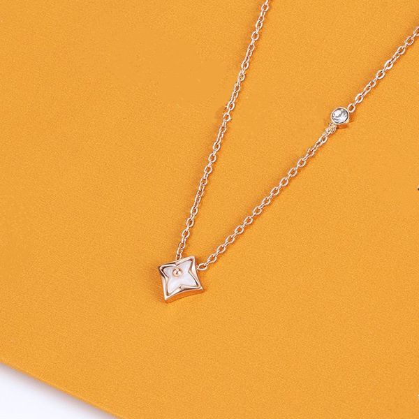 titanium steel fashion ladies pendant necklaces v letter gold send lover to propose a wild luxury necklace jewelry gift, Silver
titanium steel fashion ladies pendant necklaces v letter gold send lover to propose a wild luxury necklace jewelry gift, Silver