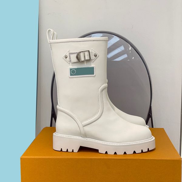 2022 women territory flat half boots fashion buckle studs engraved letter print rainboot leisure ladies winter booties shoes size 35-41, Black
2022 women territory flat half boots fashion buckle studs engraved letter print rainboot leisure ladies winter booties shoes size 35-41, Black