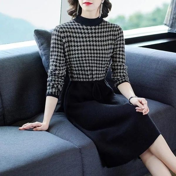 casual dresses knitted dress for women autumn and winter inner wear base retro style slightly loose lattice splicing mid-length, Black;gray
casual dresses knitted dress for women autumn and winter inner wear base retro style slightly loose lattice splicing mid-length, Black;gray