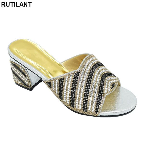 dress shoes arrival italian women wedding decorated with rhinestone latest luxury block heel african party pumps, Black
dress shoes arrival italian women wedding decorated with rhinestone latest luxury block heel african party pumps, Black
