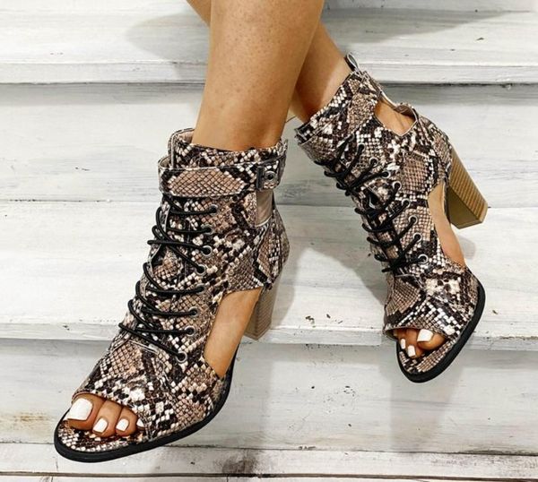 women summer sandals solid flock peep toe buckle plus size gladiator high square heels shoes casual, Black
women summer sandals solid flock peep toe buckle plus size gladiator high square heels shoes casual, Black