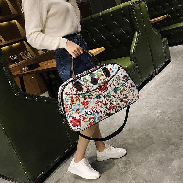 duffel bags short-distance travel bag women 's handbag luggage large capacity buggy shoulder
duffel bags short-distance travel bag women 's handbag luggage large capacity buggy shoulder