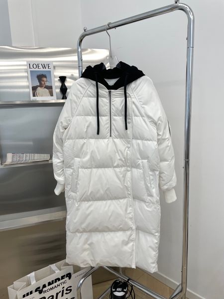 new korean designer brand long velvet clothes in autumn and winter 2021, Black
new korean designer brand long velvet clothes in autumn and winter 2021, Black