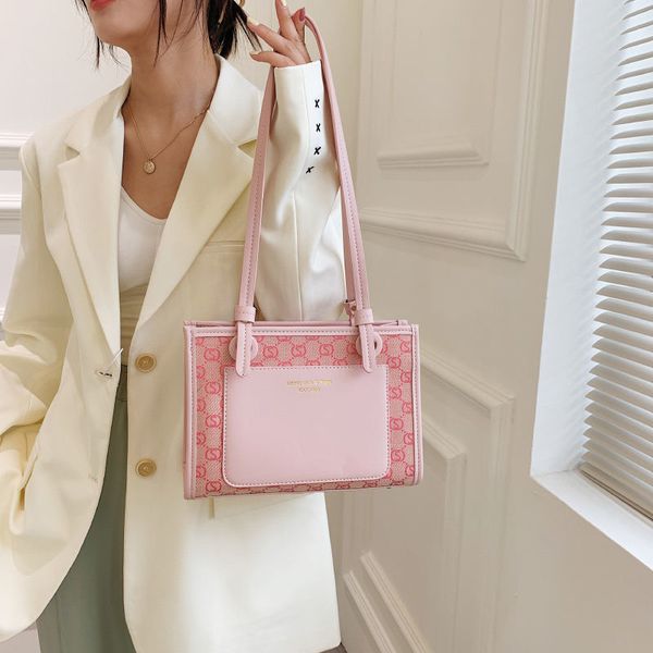 daily bag special-interest design bag female 2021 new trendy fashion large capacity shoulder bag autumn selling easy matching tote
daily bag special-interest design bag female 2021 new trendy fashion large capacity shoulder bag autumn selling easy matching tote