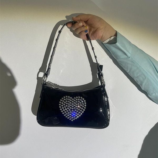 fashion pu patent leather women diamond handbags simple ladies baguette shoulder bags luxury design female armpit bag tote c0508
fashion pu patent leather women diamond handbags simple ladies baguette shoulder bags luxury design female armpit bag tote c0508