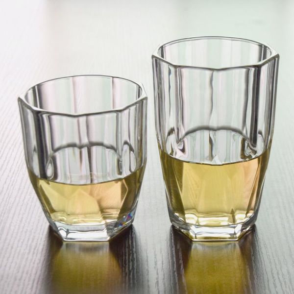 wine glasses 2 pcs/lot classical transparent fashion whiskey glass party pub drinking cups 0901-26
wine glasses 2 pcs/lot classical transparent fashion whiskey glass party pub drinking cups 0901-26