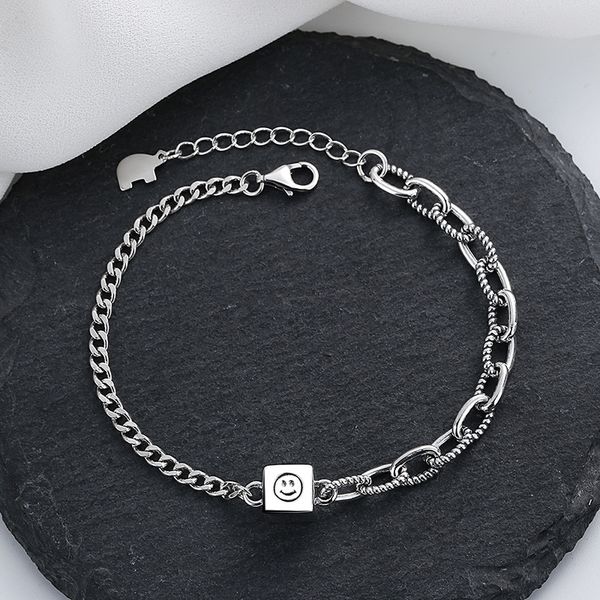 chaosheng s925 sterling silver creative smiley face square splicing tank chain bracelet fashion trend women's ins bracelet, Golden;silver
chaosheng s925 sterling silver creative smiley face square splicing tank chain bracelet fashion trend women's ins bracelet, Golden;silver