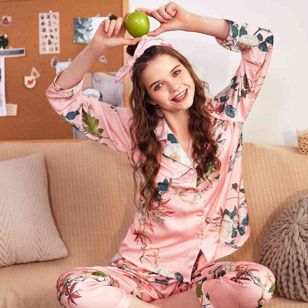 sleepwear fashion spring summer faux silk pajamas set woman homewear elegant turn-down collar long sleeve sleepwear women darb 229p, Black;red
sleepwear fashion spring summer faux silk pajamas set woman homewear elegant turn-down collar long sleeve sleepwear women darb 229p, Black;red