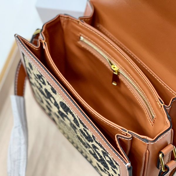 designer fashion luxury shoulder bag handbags material classic floral triomphe metal button
designer fashion luxury shoulder bag handbags material classic floral triomphe metal button