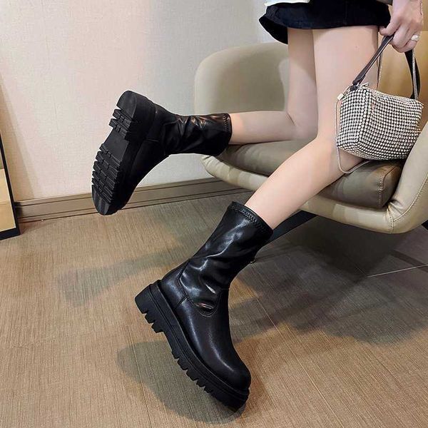 slim flat thigh high boots platform women slim thick sole over the knee boots women shoes black winter long boots women 2020 y0910
slim flat thigh high boots platform women slim thick sole over the knee boots women shoes black winter long boots women 2020 y0910