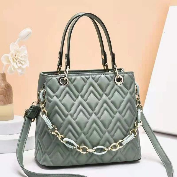 evening bags dl060 26 fashion embroidered thread crossbody rhombic bag single shoulder messenger
evening bags dl060 26 fashion embroidered thread crossbody rhombic bag single shoulder messenger