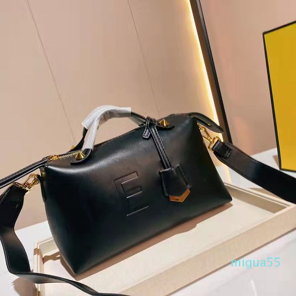designer shoulder bag handbag genuine leather crossbody bag tote clutch messenger luxury bag purse
designer shoulder bag handbag genuine leather crossbody bag tote clutch messenger luxury bag purse