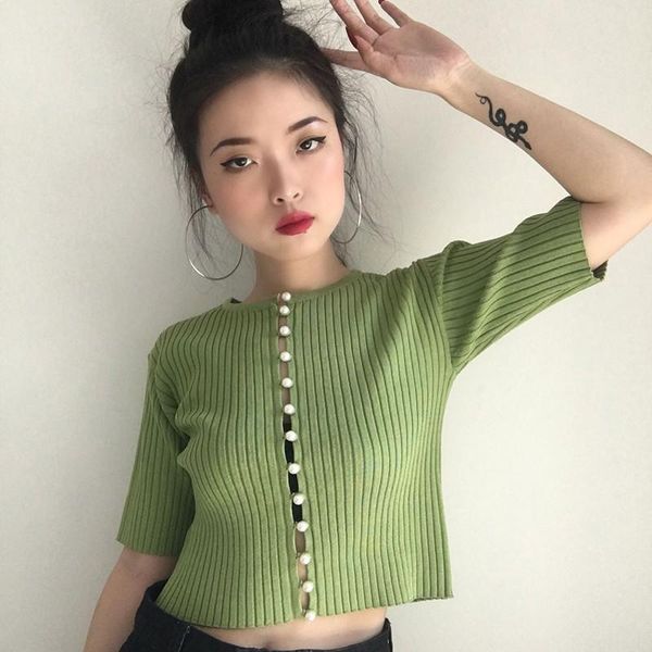 women's t-shirt oioninos o-neck short section exposed navel knitted sleeved cardigan, White
women's t-shirt oioninos o-neck short section exposed navel knitted sleeved cardigan, White