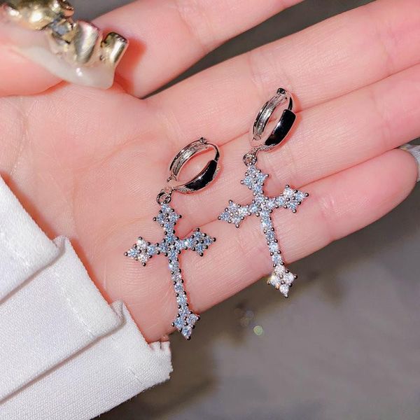 hoop & huggie female fashion crystal cross earrings shining white zircon classic silver color wedding for women jewelry, Golden;silver
hoop & huggie female fashion crystal cross earrings shining white zircon classic silver color wedding for women jewelry, Golden;silver