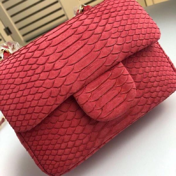 evening bags 2021 python pattern handbags sheepskin shoulder bag leather chain messenger fashionable style female high-end
evening bags 2021 python pattern handbags sheepskin shoulder bag leather chain messenger fashionable style female high-end